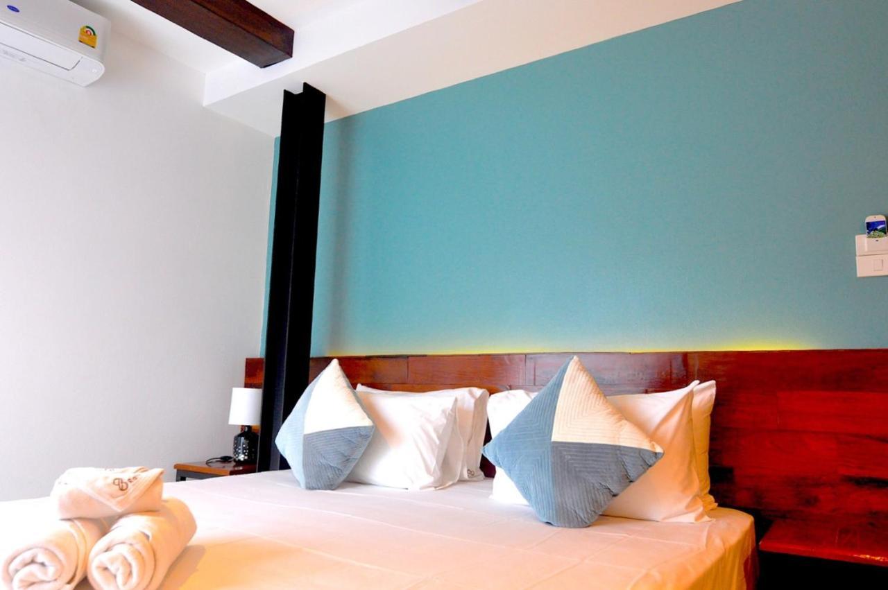 The Eight Ratvithi House Hotel Chiang Mai Ngoại thất bức ảnh