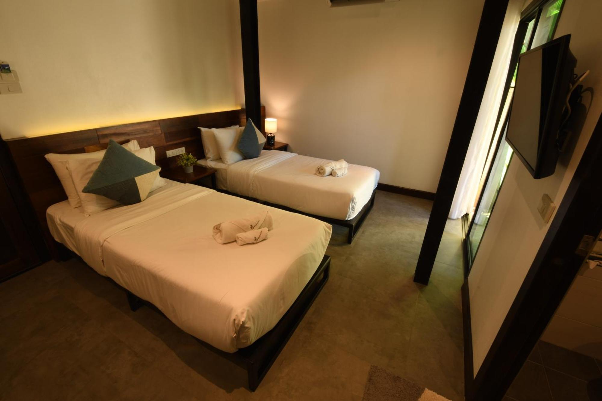 The Eight Ratvithi House Hotel Chiang Mai Ngoại thất bức ảnh