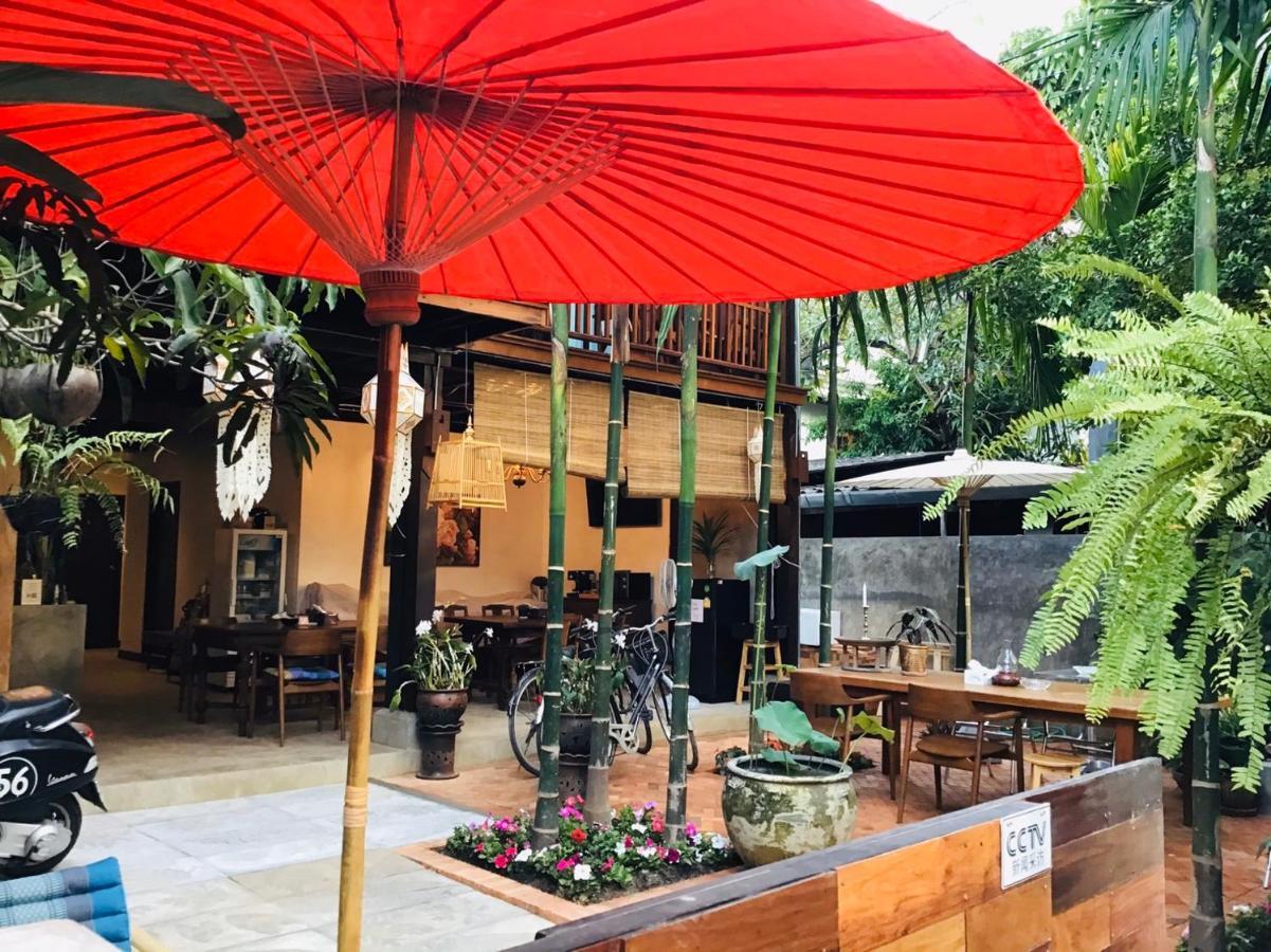 The Eight Ratvithi House Hotel Chiang Mai Ngoại thất bức ảnh